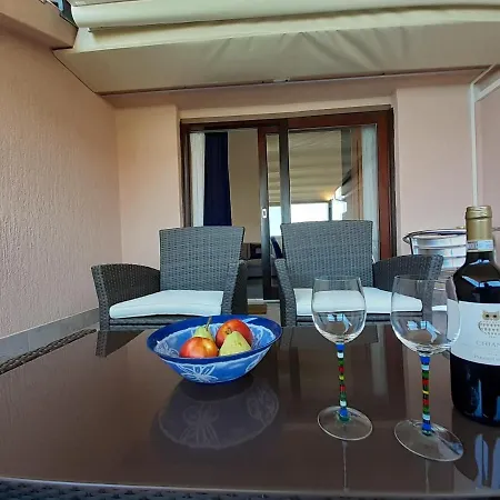 Apartman Romantic By The Malinska